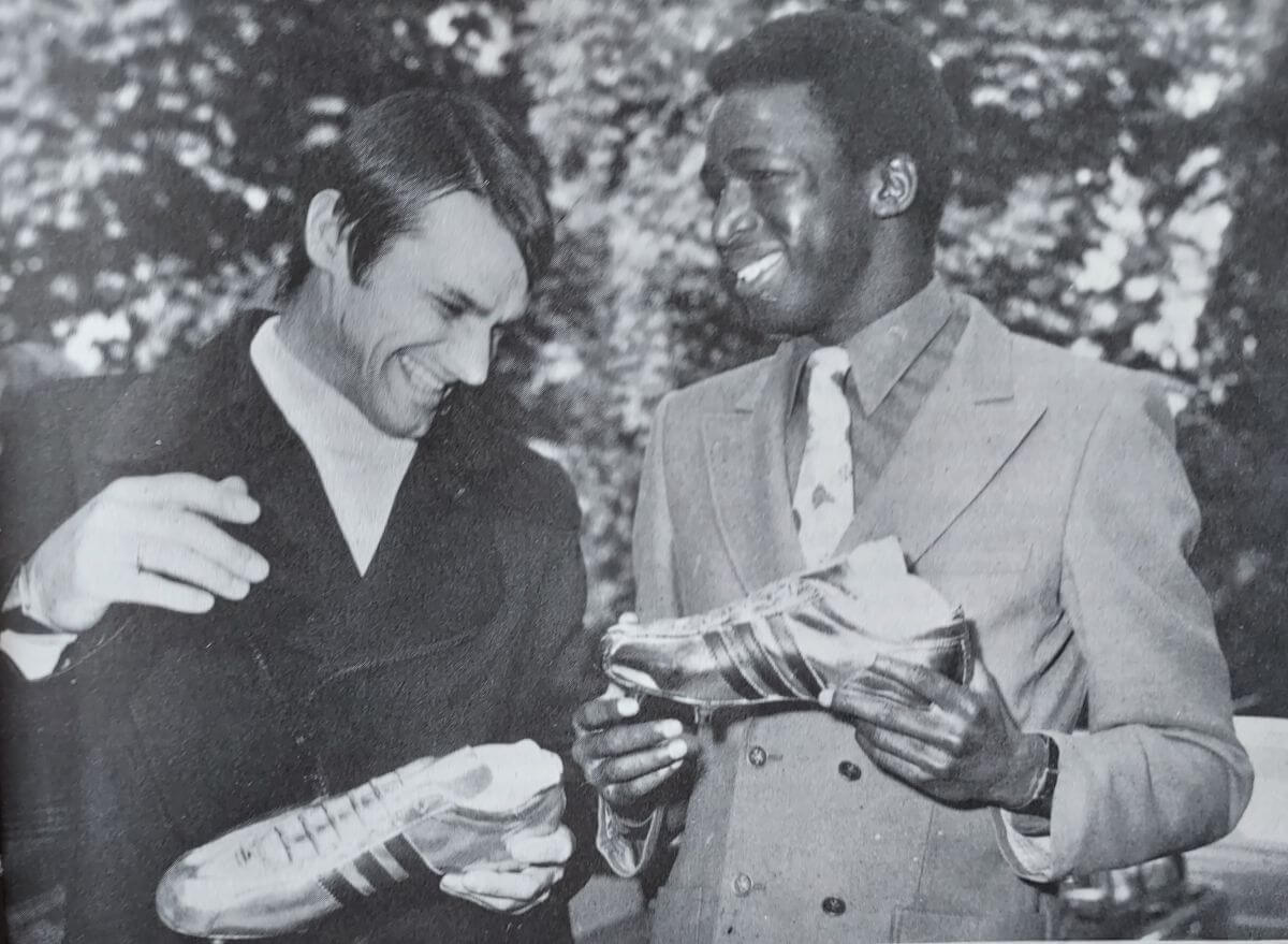 Salif Keita, 142 buts en 188 matchs avec l'ASSE : "on était 4 sur lui, impossible de lui prendre le ballon"